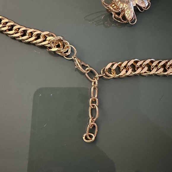 New nOir belt - Picture 2 of 2